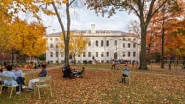 10 fun things to do when you visit your student's college campus!